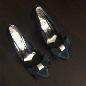 Ted baker pumps